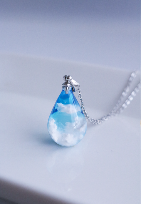 [Preorder] Cloud Pendant - Blue Sky Drops