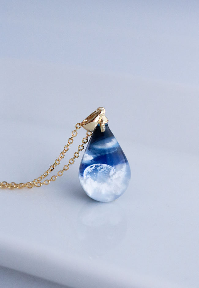 [Preorder] Cloud Pendant - Midnight Moon