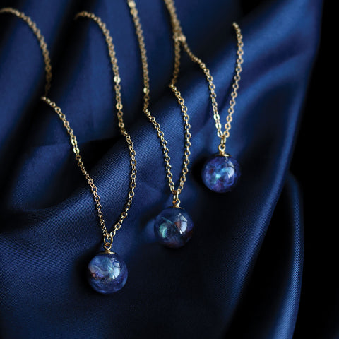 Interstellar Collection - Galaxy Pendant Necklace Gold