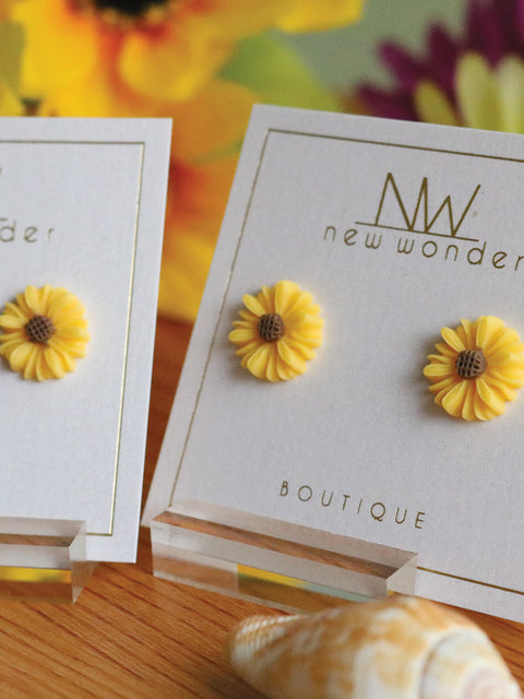 Summer Collection - Yellow Daisy Stud